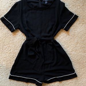 Cute women’s black romper with tie